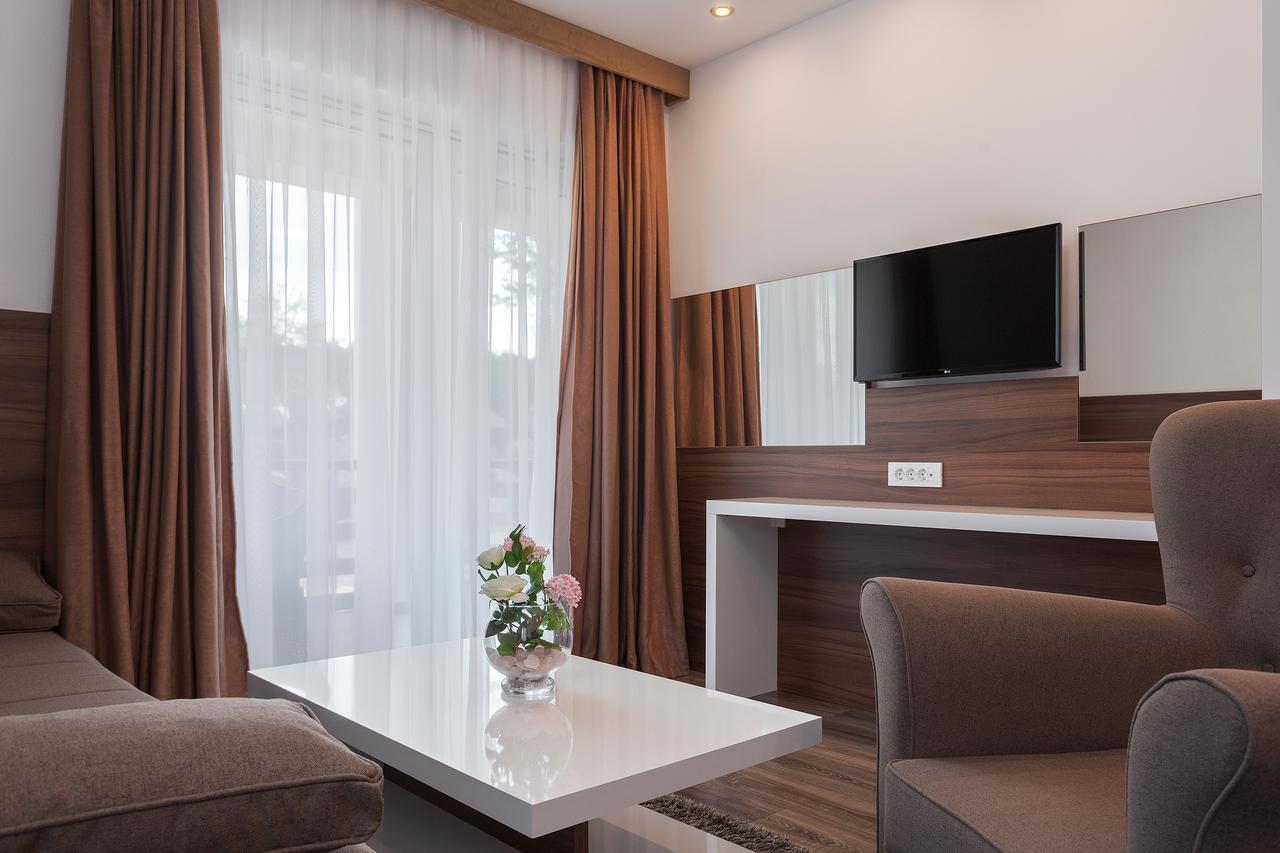 Hotel Mirjana & Rastoke Slunj Exterior photo