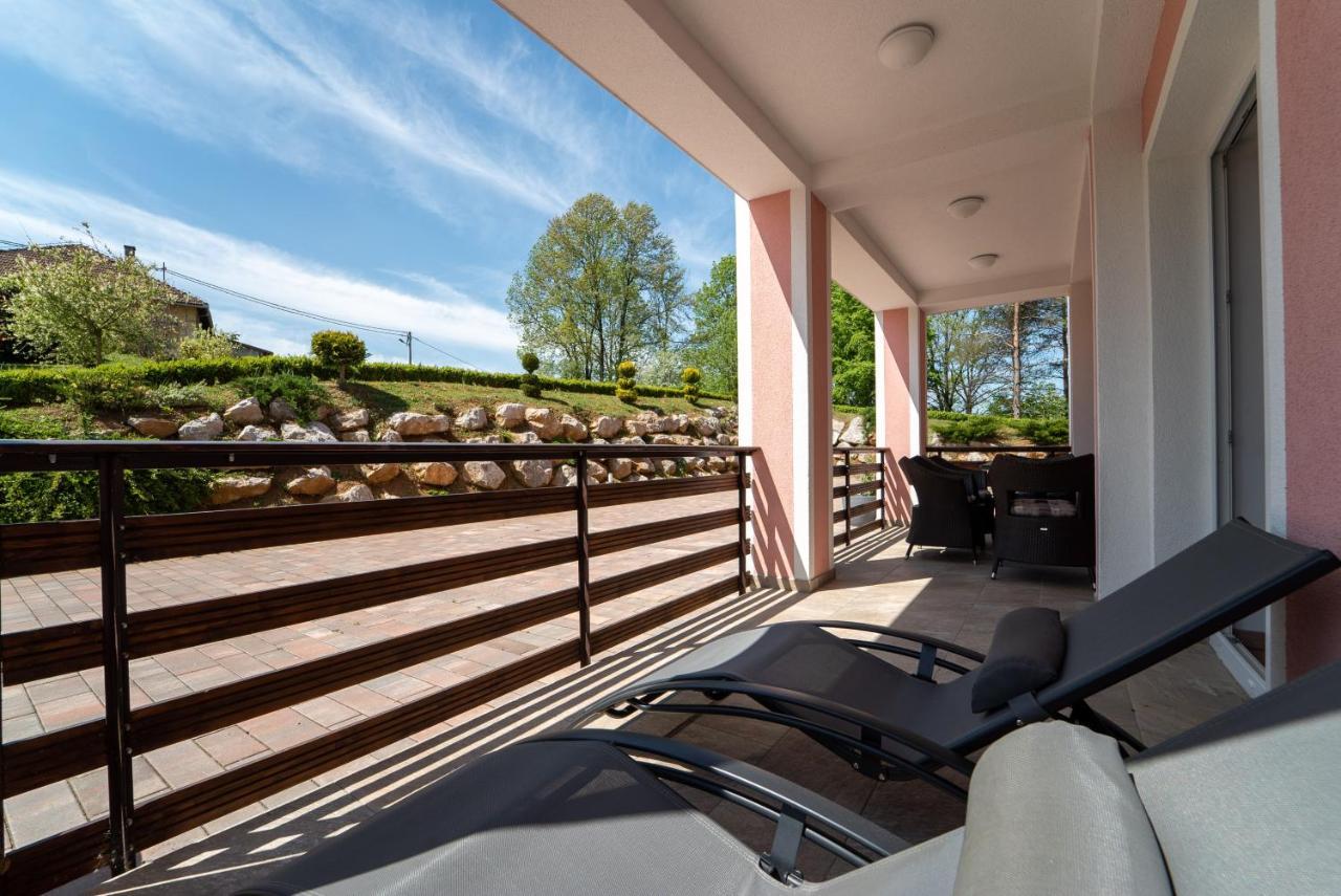 Hotel Mirjana & Rastoke Slunj Exterior photo